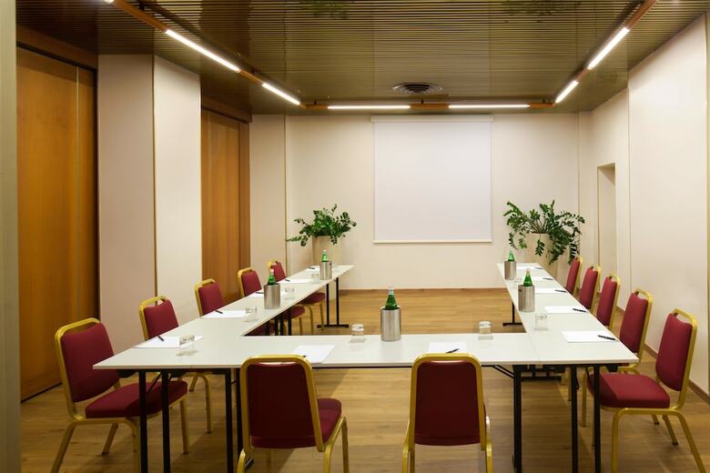 Hotel Starhotels Cristallo Palace