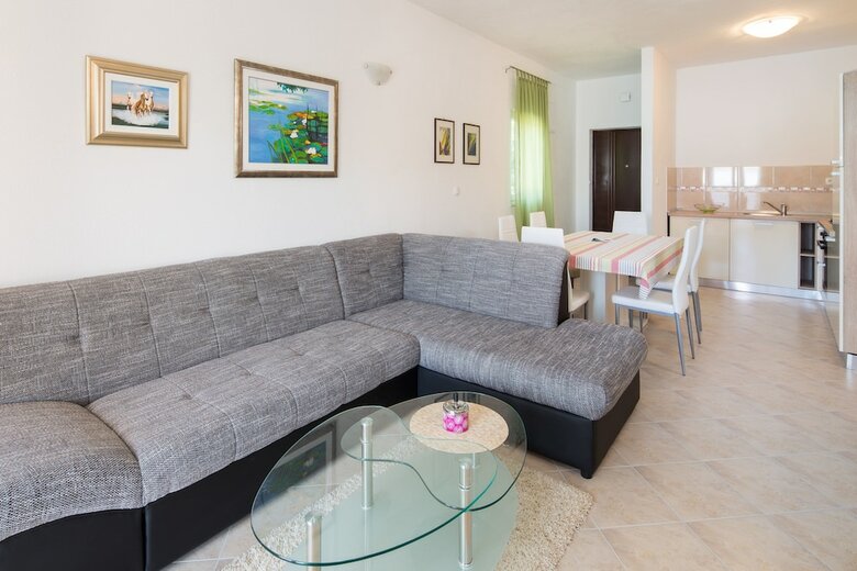 Apartments Villa Kolar
