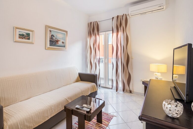Apartments Villa Kolar
