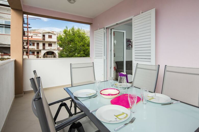 Apartments Villa Kolar