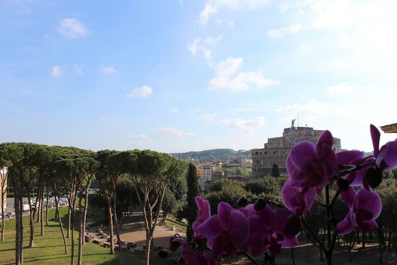 Bed & Breakfast Castel Sant' Angelo Suite