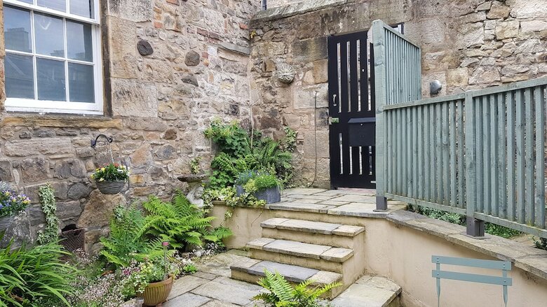 Charming Apartments Edinburgh