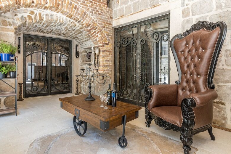 Hotel Heritage Palace Varos