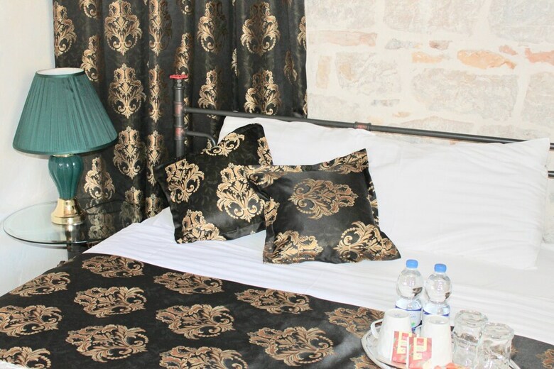 Hotel Heritage Palace Varos