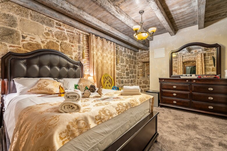 Hotel Heritage Palace Varos