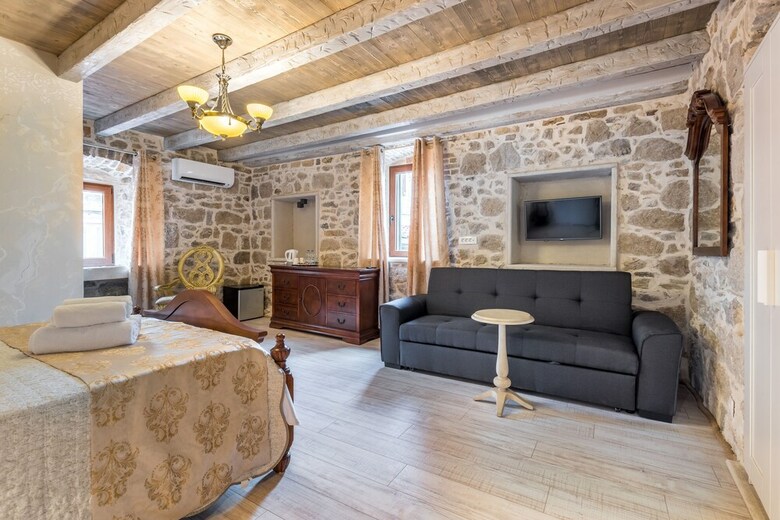 Hotel Heritage Palace Varos
