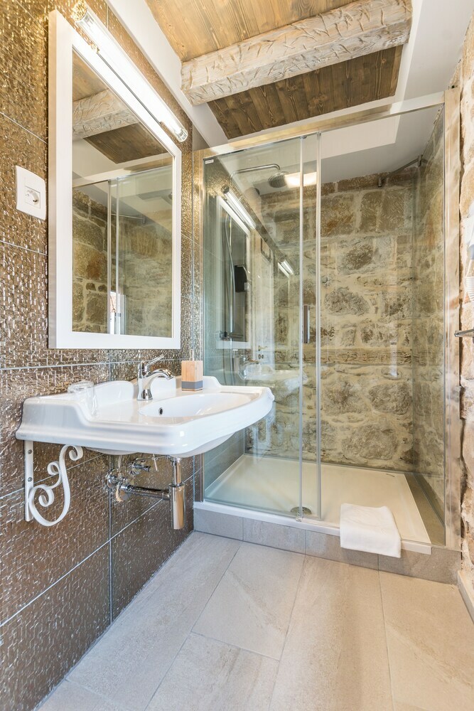 Hotel Heritage Palace Varos