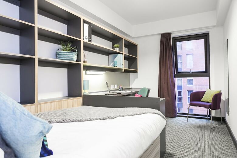 Hostal Peel Park Quarter (Campus Accommodation)