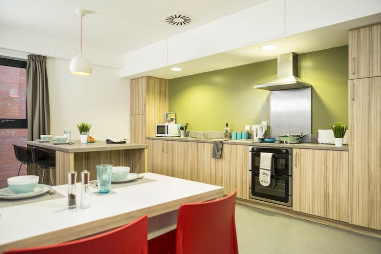 Hostal Peel Park Quarter (Campus Accommodation)