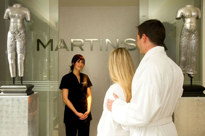 Hotel Martin's Ch�teau Du Lac