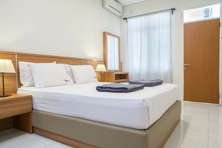 Hotel Reddoorz @ Bukit Dago