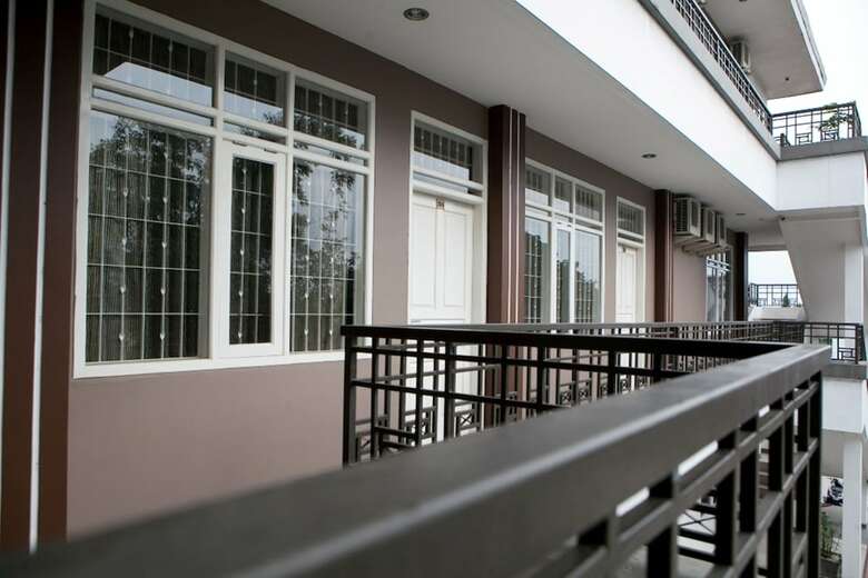 Hotel Reddoorz Plus Near Sukajadi 2