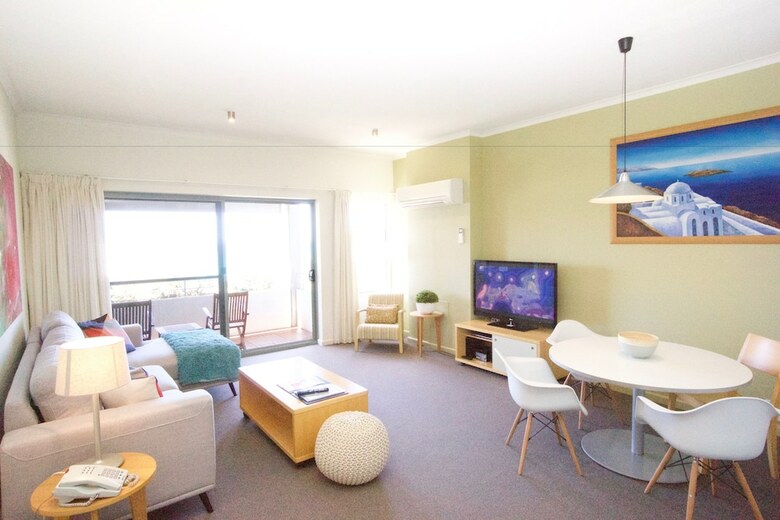 Apartamentos Lorne Beachfront Accommodation
