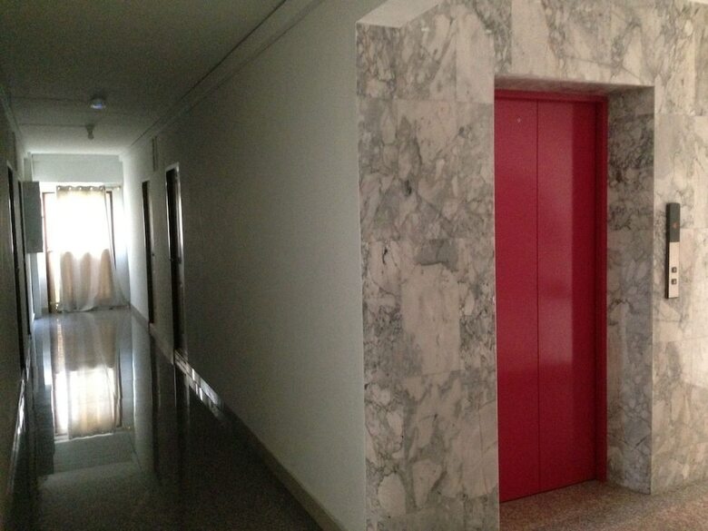 Hotel Yaowamal Apartment