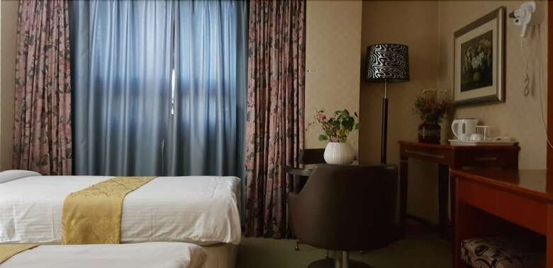 Prime Tourist Hotel
