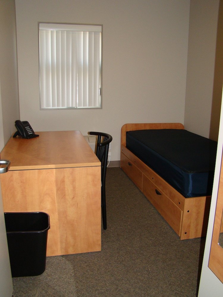 Hotel Residence & Conference Centre - Merritt
