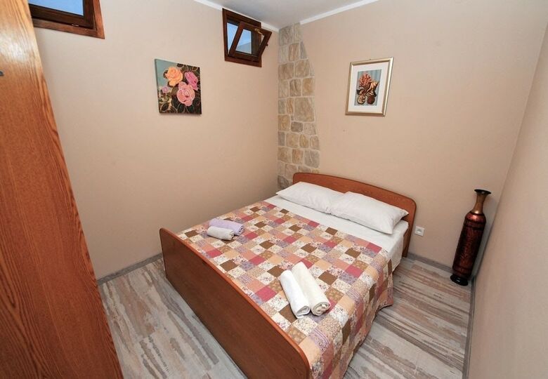 Sunset Apartment