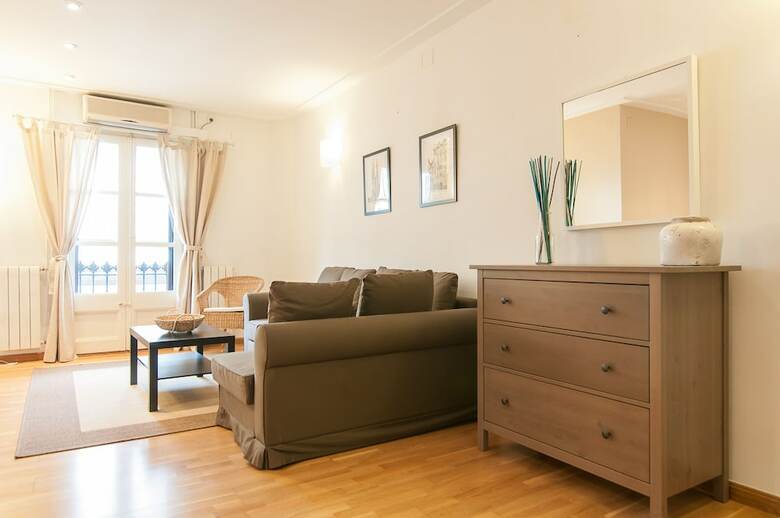 Apartamentos Bbarcelona Corsega Flats