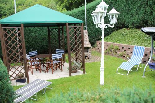 Hostal Zur Dorfsch�nke