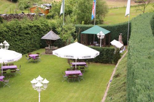 Hostal Zur Dorfsch�nke