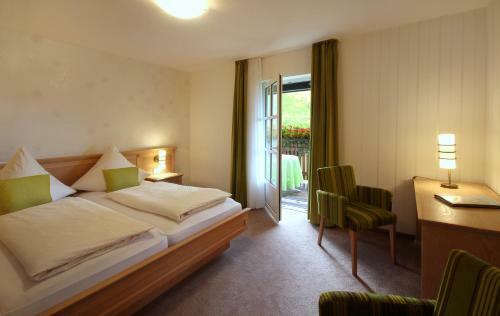 Hostal Pension Haus Am Rothen Berg