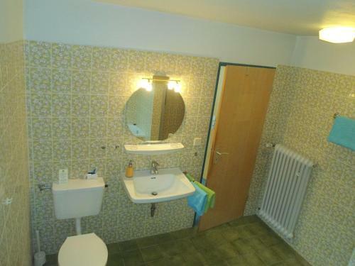 Hostal G�stehaus Alpengl�ck