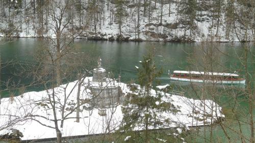 Hostal G�stehaus Alpengl�ck