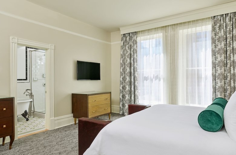 The Oxford Hotel