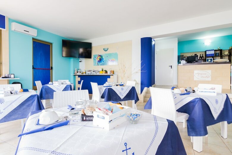 Hotel Aquarium Residence