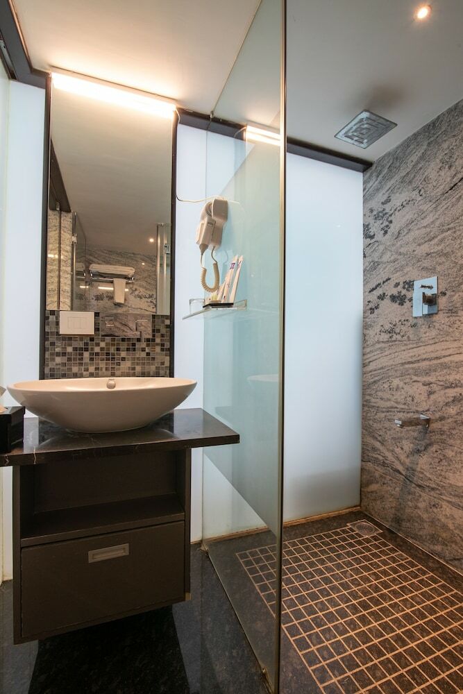 Hotel Bhagini Icon Premier