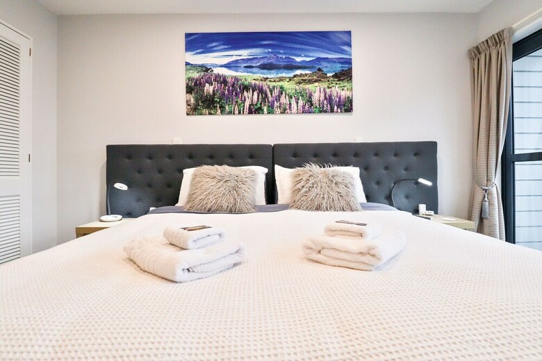Amazing Queenstown Luxury Apartment