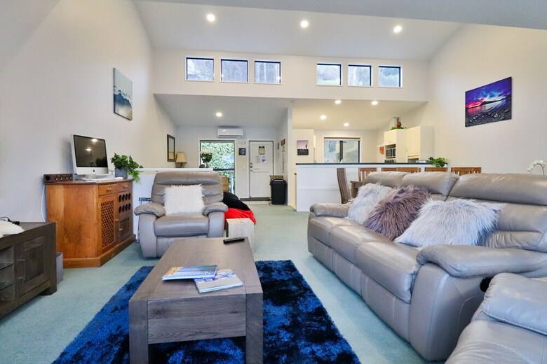 Amazing Queenstown Luxury Apartment