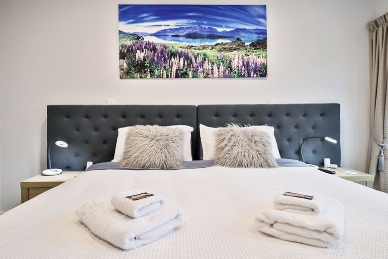Amazing Queenstown Luxury Apartment
