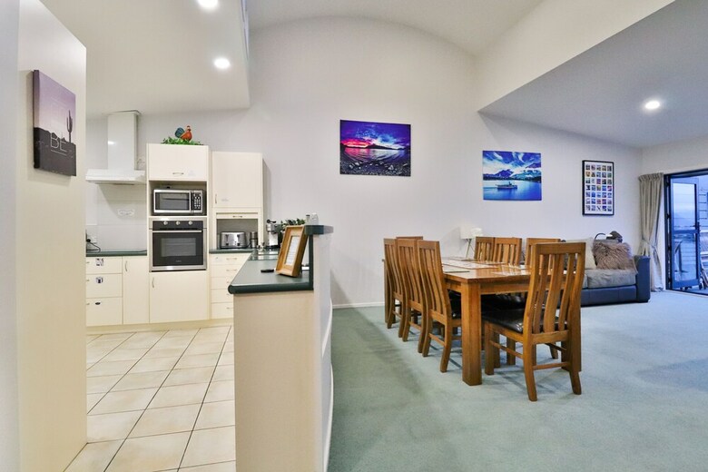 Amazing Queenstown Luxury Apartment