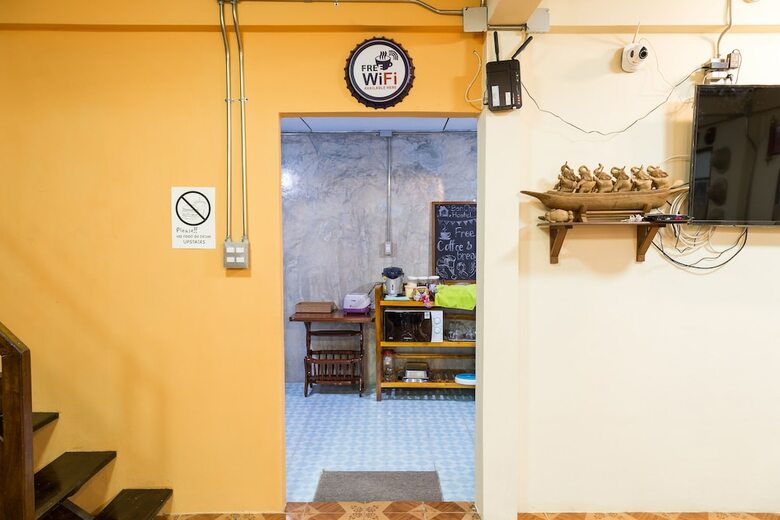 Hostal Banchan Hostel