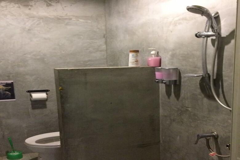 Hostal Staying Hostel