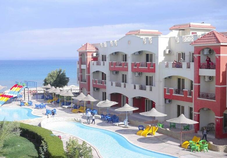 La Sirena Hotel Beach Resort