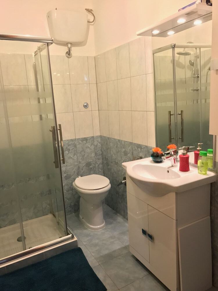 Hotel Pardis