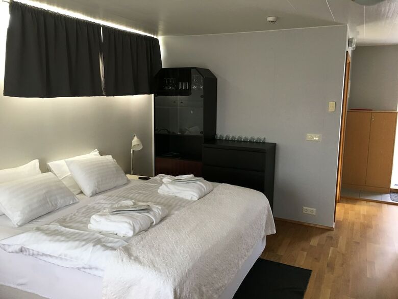 Hotel Dalvik - Aurora Leisure