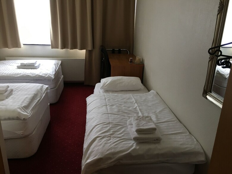Hotel Dalvik - Aurora Leisure