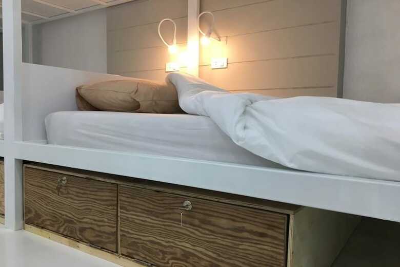 Hostal Rabbitat Hostel