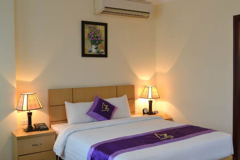 Azumaya Hai Ba Trung 2 Hotel
