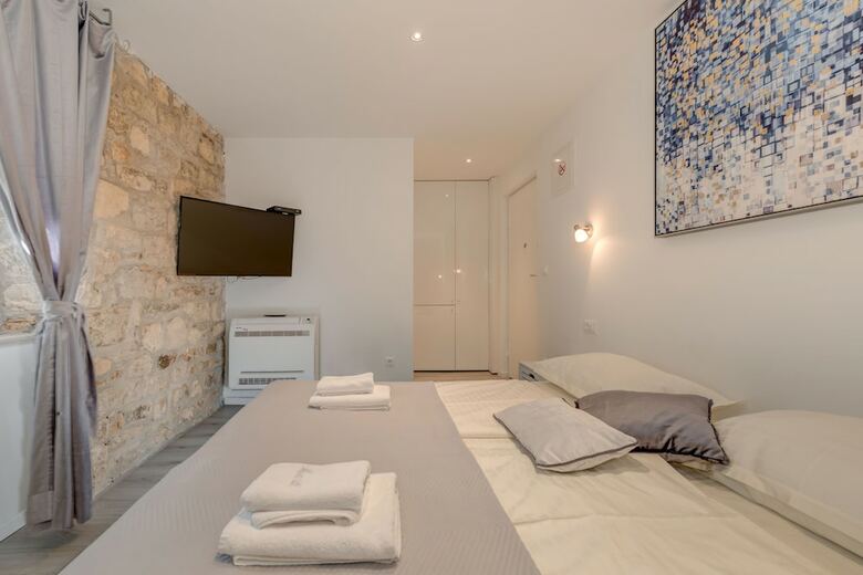 Hotel Marti Luxury Rooms