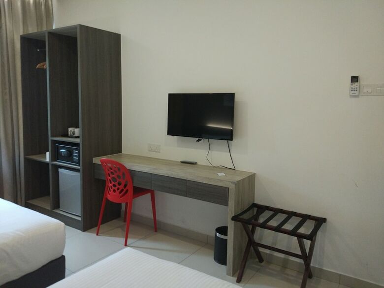 Hotel Alpha