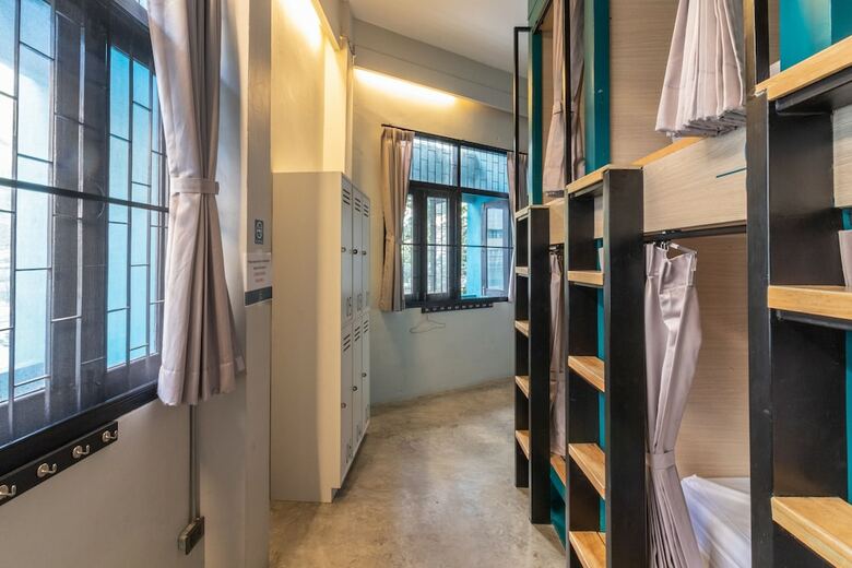Hostal Bunny Burrow Hostel