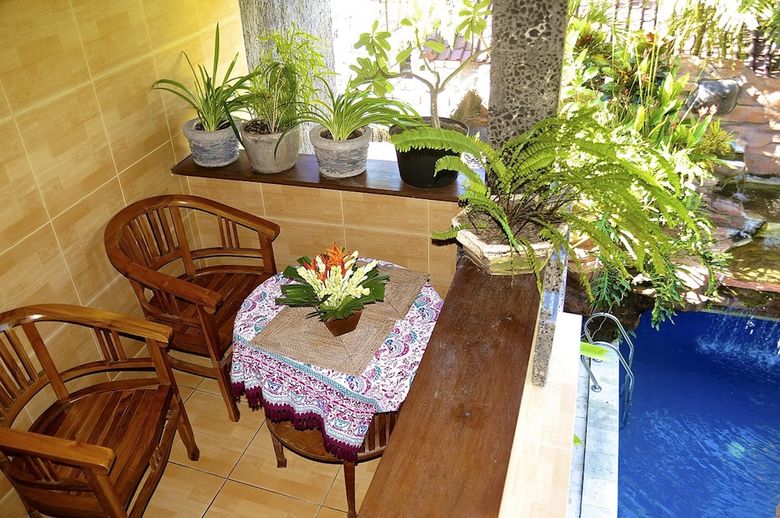 Aahh Bali Bed And Breakfast