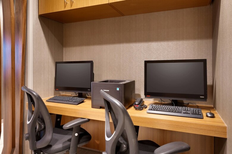 Hotel Springhill Suites By Marriott Coralville