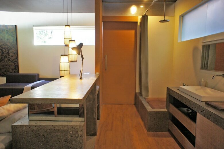 Clio Apartments