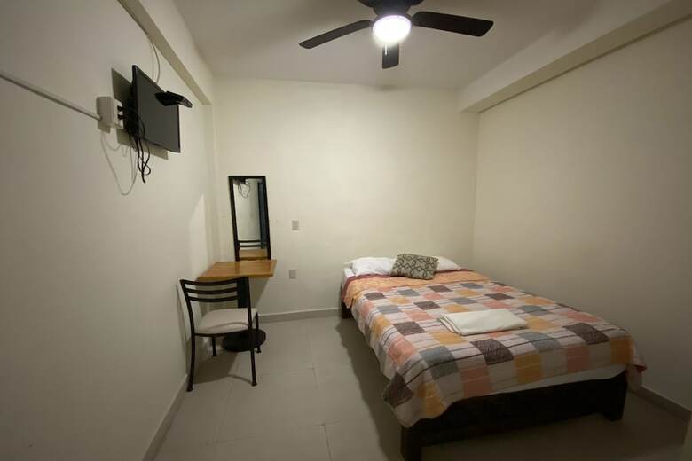 Hostal Home Express