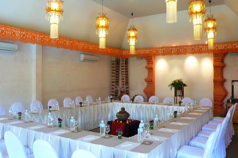 Hotel Yaang Come Village